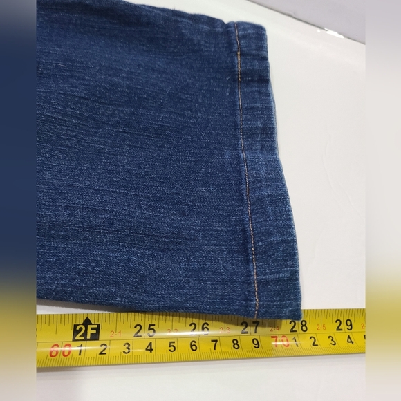 SOUTHPOLE Women's Blue Jeans embellished pockets sz.18 - Picture 7 of 10